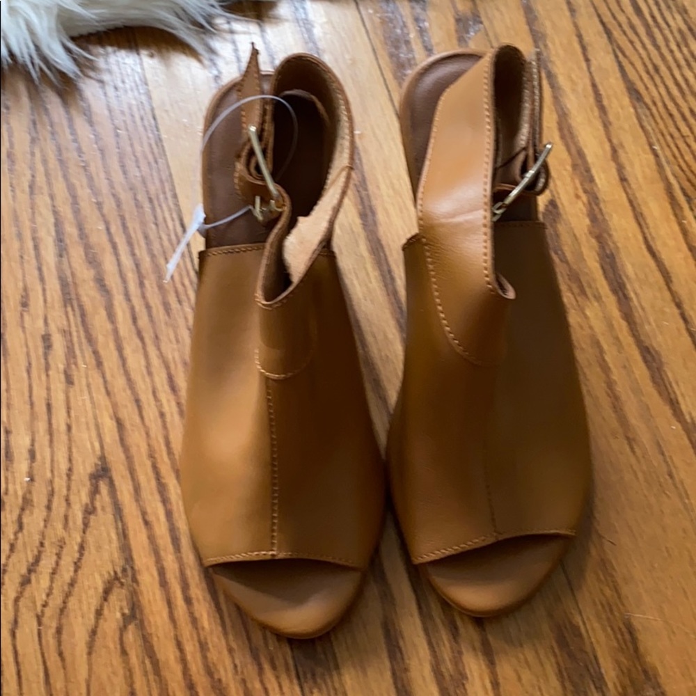 Brown wedges